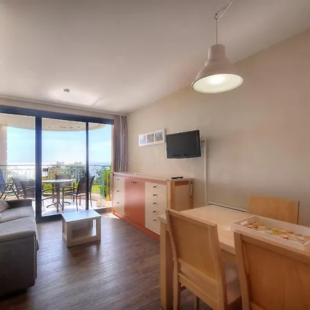 Immogroom - 2 Sea View - Pool - Parking - Terrace Apartment *
